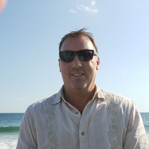 Meet your Posher, Mike